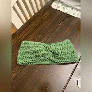 Green Knitted Twist Headband